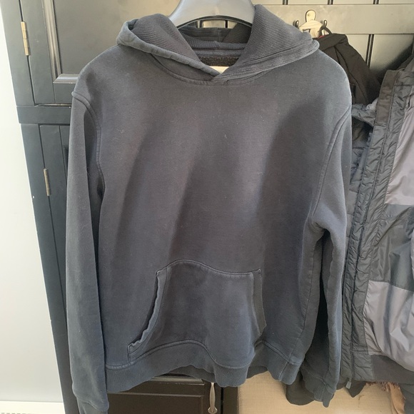 Vuori Other - Vuori men’s black hoodie size S